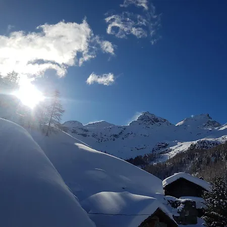 Гостевой дом L' Aroula & Restaurant